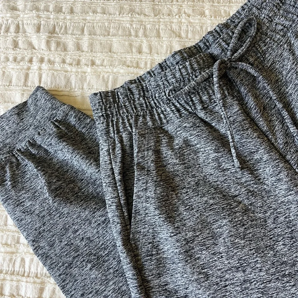 Year of Ours THE L.A.X. JOGGER & STRETCH SHRUG Size Small - Picture 9 of 16